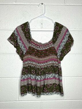 < SO Floral Multi-Colored Boho Babydoll Blouse Size Large >